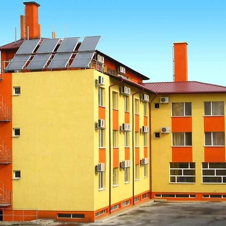 Hotel Nakra Radnevo Kültér fotó