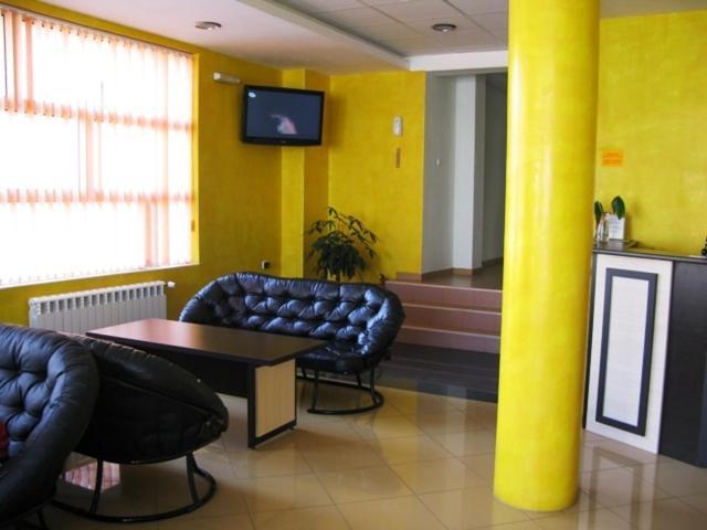 Hotel Nakra Radnevo Kültér fotó